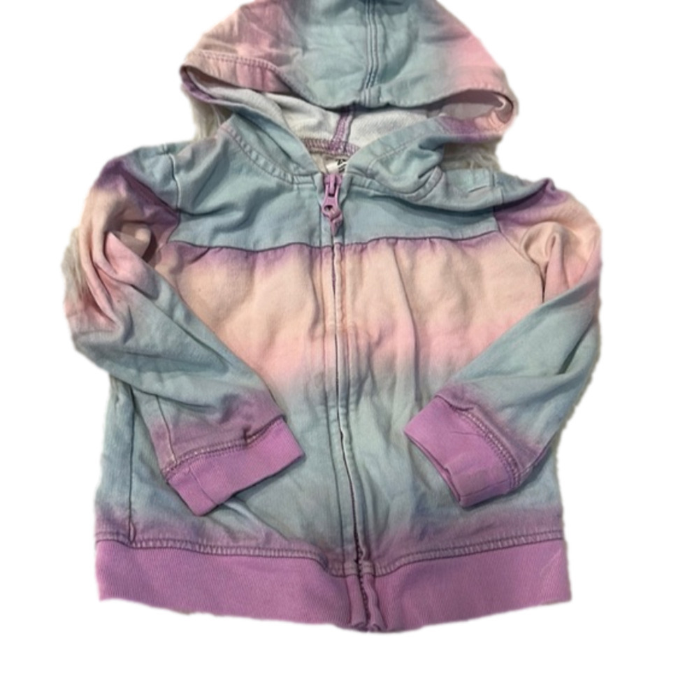 Carter’s 2 t zip up hoodie good condition